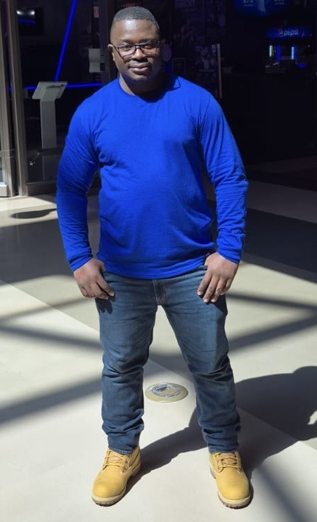 Lesley Shiri portrait